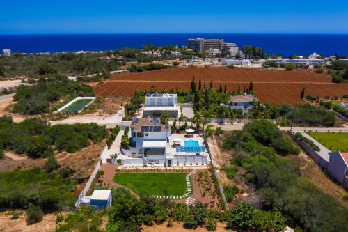 Pantio Living Villa