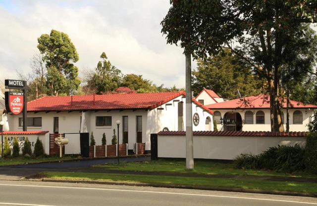 Papakura Motor Lodge & Motel