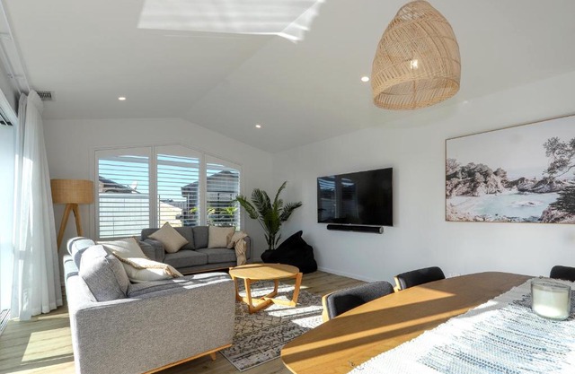 Papamoa Coastal Luxury