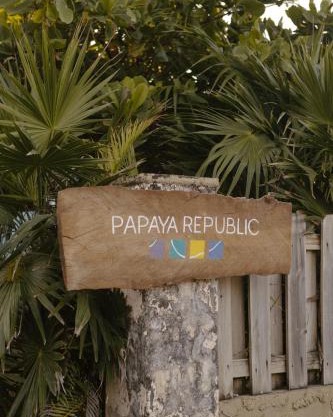 Papaya Republic