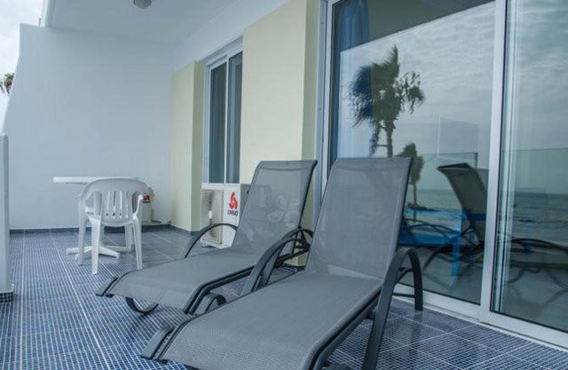 Paphinia SeaView Apartments