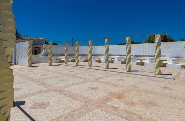 Papoula Apartment in Quinta Velha by LovelyStay