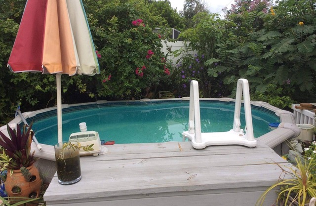 Paradise and Romantic getaway in my garden