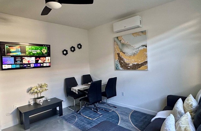 Paradise Apartment