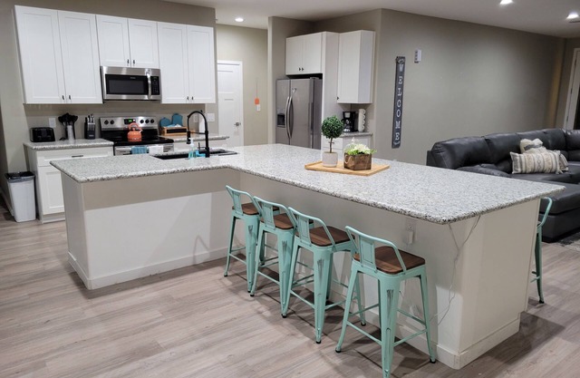 Paradise at Powell: Spacious home near Lake Powell