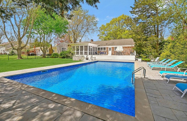 North Fork Dream Getaway, Walk to Private Beach & In-Ground Pool!