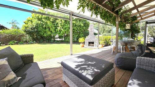 Paradise on Pacific Parade - Matarangi Retreat