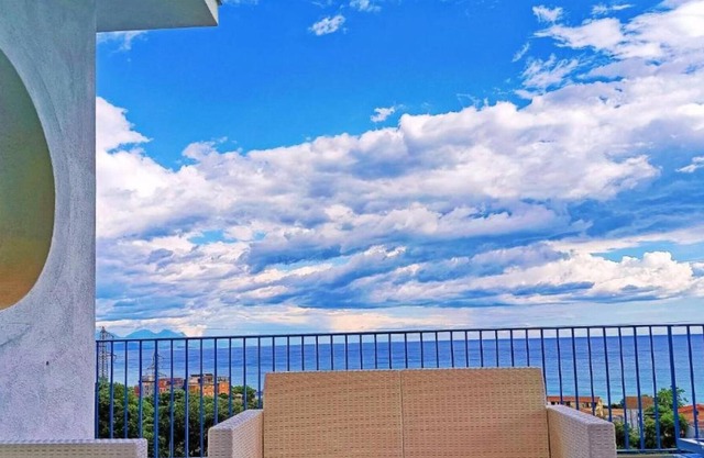 Paradise Penthouse ♕ With Breathtaking Views