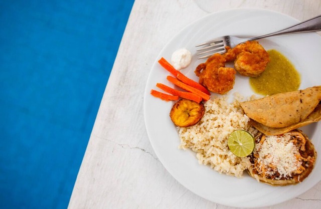 Ocean View @ Exclusive Yacht Club. ¡SERVICIO GRATUITO DE LIMPIEZA DIARIA! ¡TARIFAS REDUCIDAS!