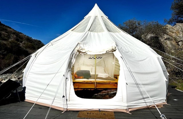 Paradise Ranch Inn- Ecstatic Tent: Glamping tent in Sequoia National Forest