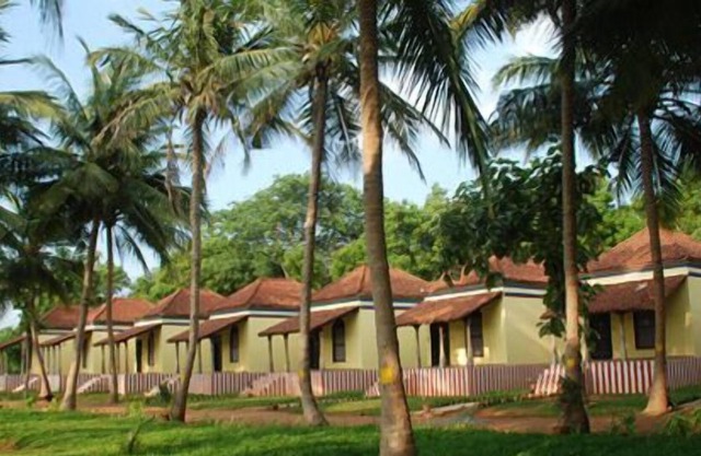 Paradise Resort