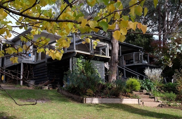 Paradise Retreat Lakehouse