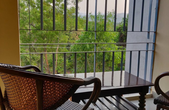 Paradise Wild Hills