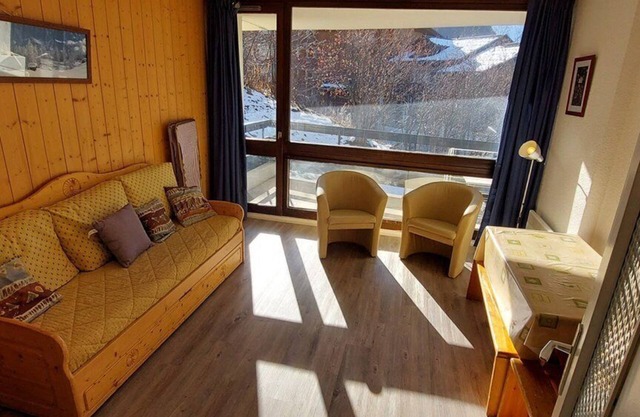 Paradiski closed to the slopes plan peisey