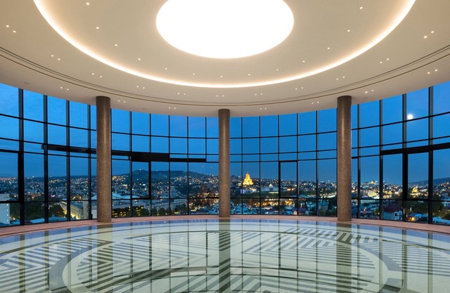 Paragraph Freedom Square, A Luxury Collection Hotel, Tbilisi