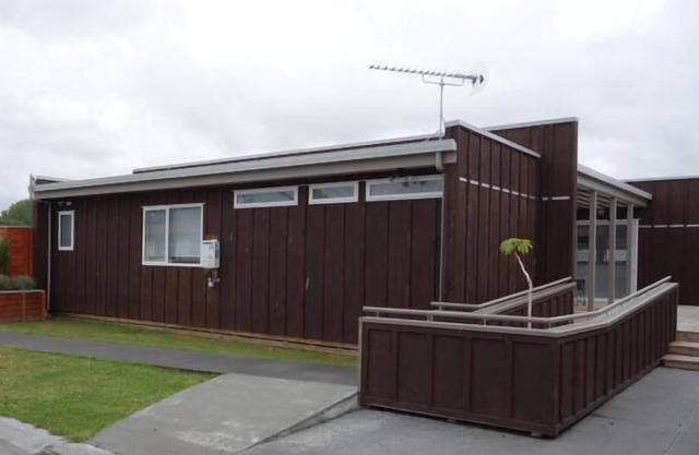 Parakai Springs Lodge