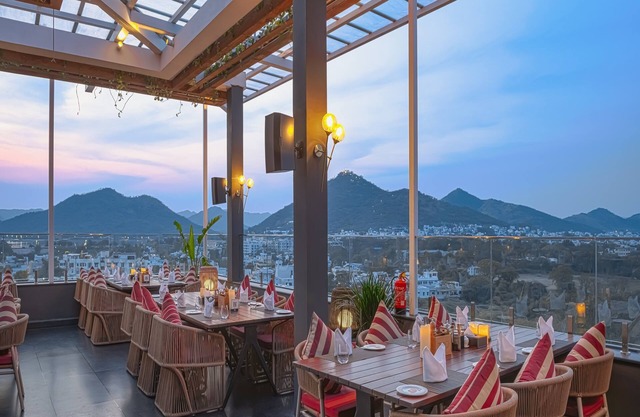 Parallel Hotel Udaipur, a member of Radisson Individuals