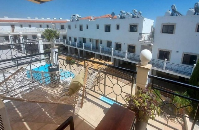 Paramount Gardens Resorts C201