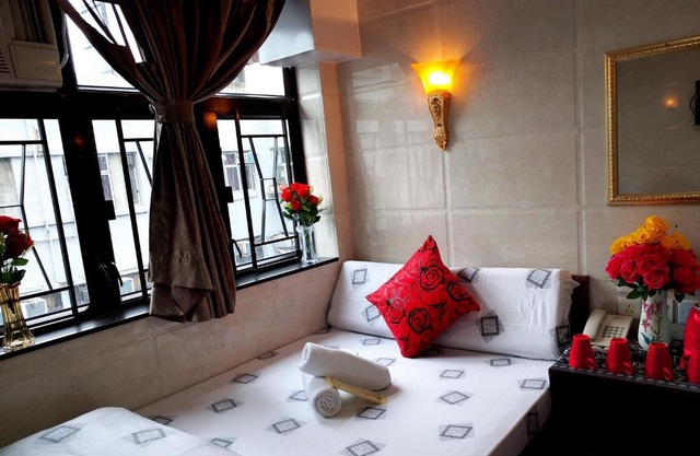 PARIS GUEST HOUSE DHILLON HOTEL 24 HOUR RECEPTION BLOCK d E 10TH FLOOR