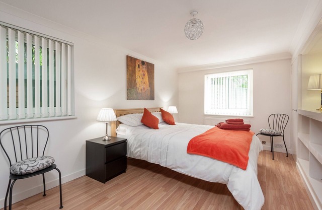 Parisian style 2 bedroom the Marchfield Residence