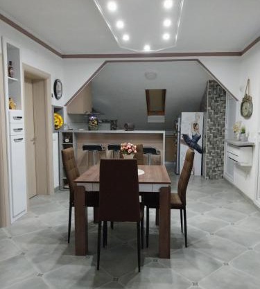 Park Apartment