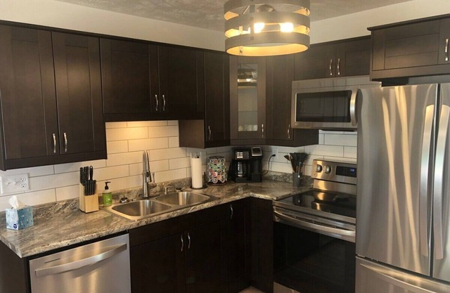 Park Place - 4 Bedroom Home with a Park!