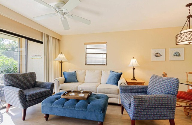 Park Shore Resort, 1st Floor, Bldg.I, End Unit