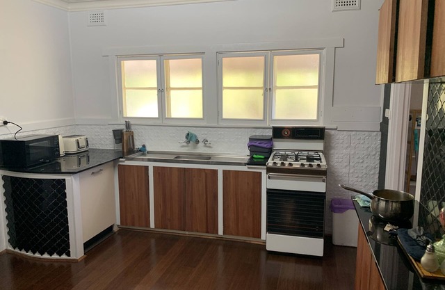 Parker st cootamundra