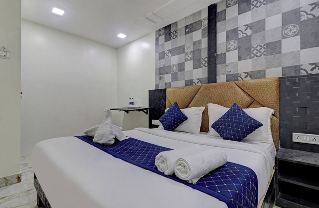 Parle Inn Hotel