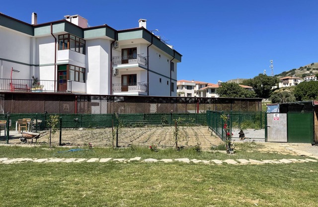 Parli Hotel