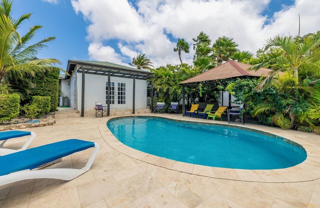 Parrot Villa - Villa de tres dormitorios, capacidad para 6