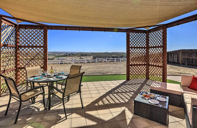 Paso Robles Cottage w / Patio con vistas a los viñedos!