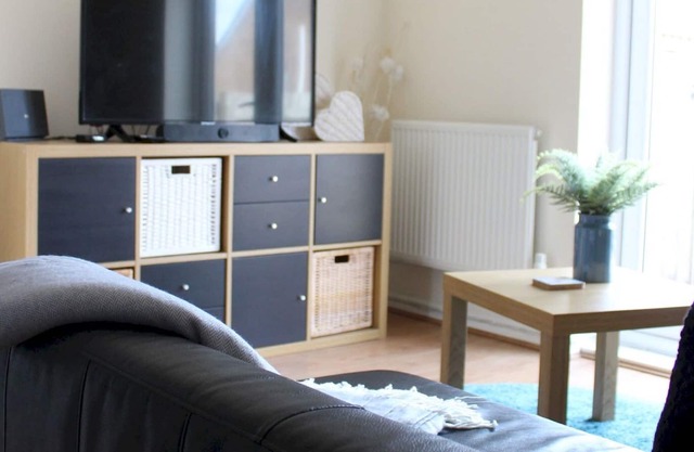 Pass the Keys | 2 Bed cosy home Short walk to Ffos Las racecourse