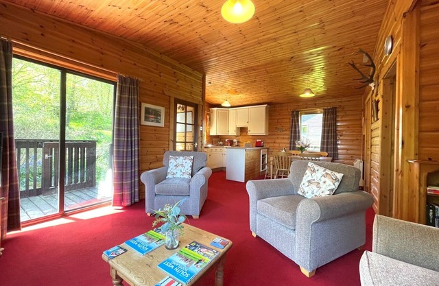 Pass the Keys | Beautiful Golf and Beach Lodge in Stunning Location