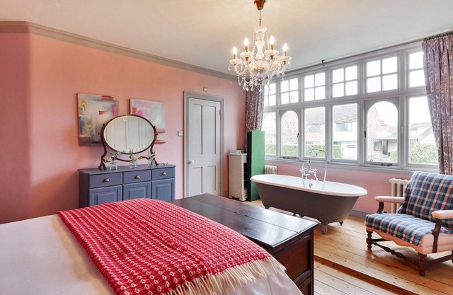 Pass the Keys | Beautifully renovated town house in market town