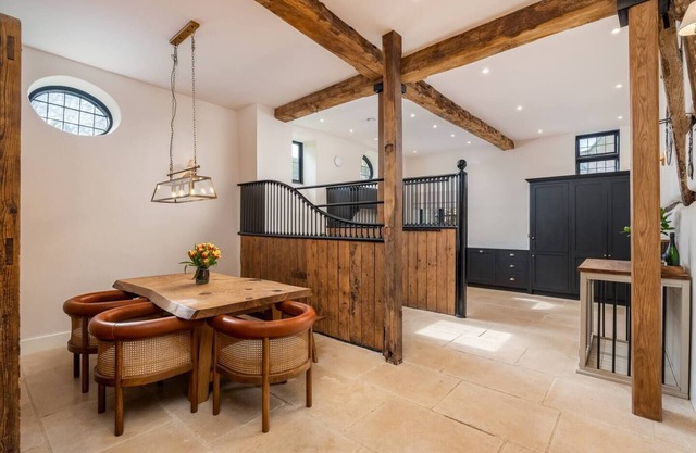 Pass the Keys | Merlin's Stables - Country Retreat