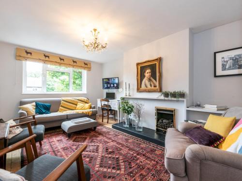 Pass the Keys Peaceful zen apartment with parking Kew London