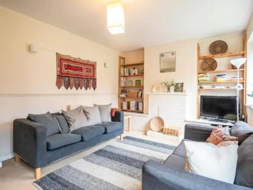 Pass the Keys Spacious 2Bed flat Camberwell London