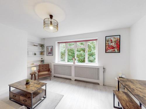 Pass the Keys Stylish flat in West Hampstead