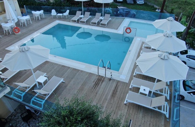 Passas Mare Apartments & Studios
