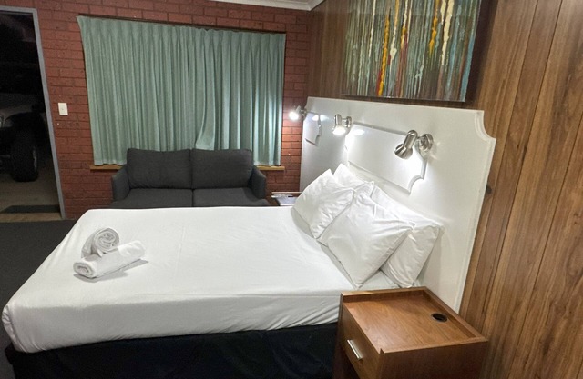 Pastoral Hotel Motel Echuca CBD