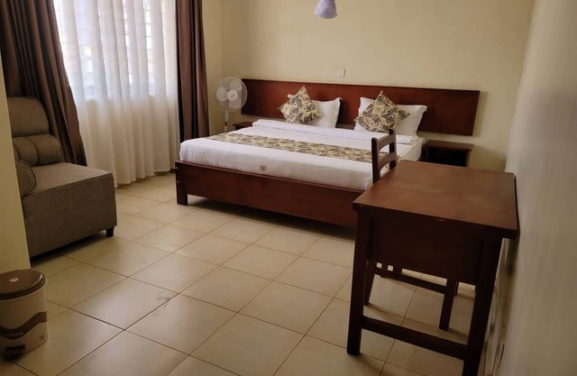 Patrinah Hotel