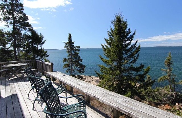 Paul's Cottage - Waterfront Cottage, lado tranquilo de MDI / Acadia en West Tremont