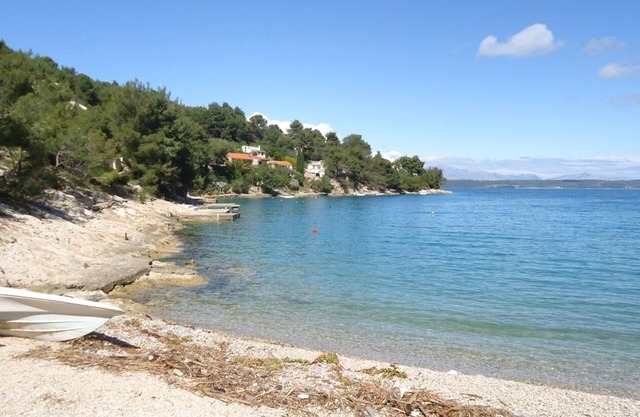 Pava - 15m From the sea - A1