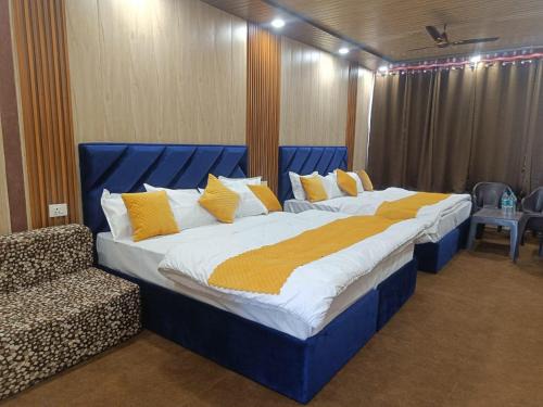 Pavani Resort