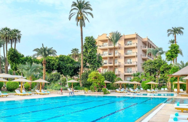 Pavillon Winter Luxor