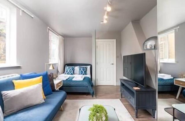 PBC | Modern Studio Apartment In Paddington PAD5