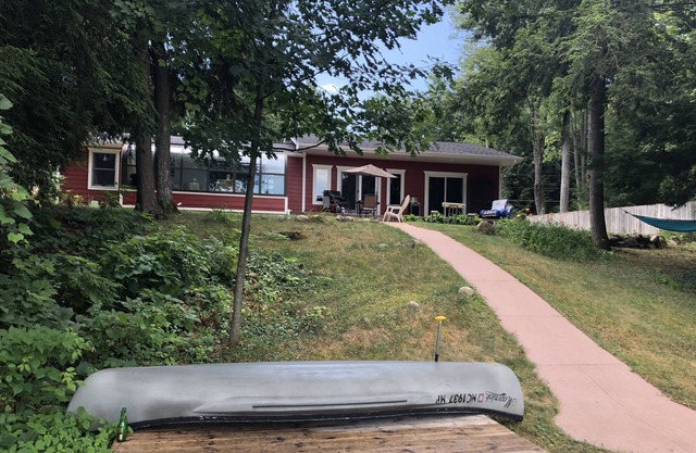 Paz y tranquilidad en el Gran Norte en Lake Placid -Cerca de Traverse City