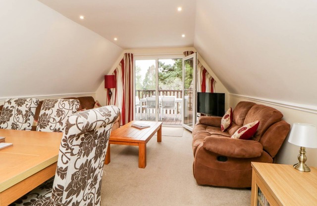 Peace and Tranquility with a hot tub, in an Area of Outstanding Natural Beauty