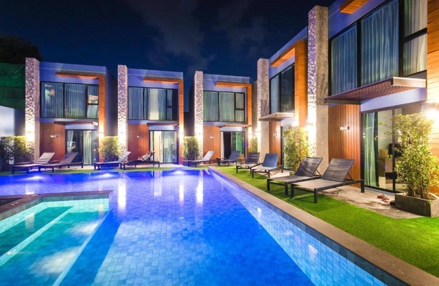 Peace Blue Naiharn Naturist Resort Phuket